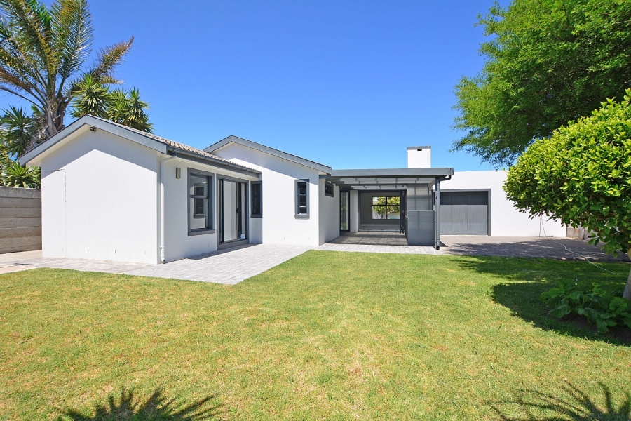 3 Bedroom Property for Sale in Parklands Western Cape